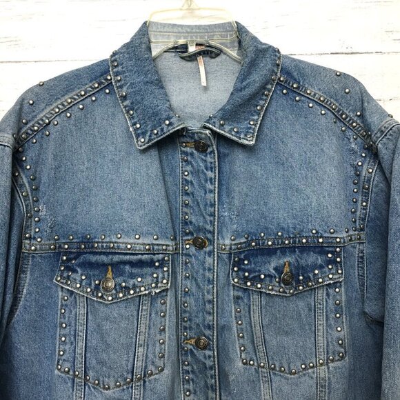 Free People Women's Denim Jean Jacket Studded Oversized Trucker Distressed M - Picture 4 of 12